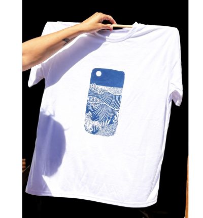 T-shirt « Nocturne » — illustration de Pauline Beugniot, artiste peintre dans le Médoc